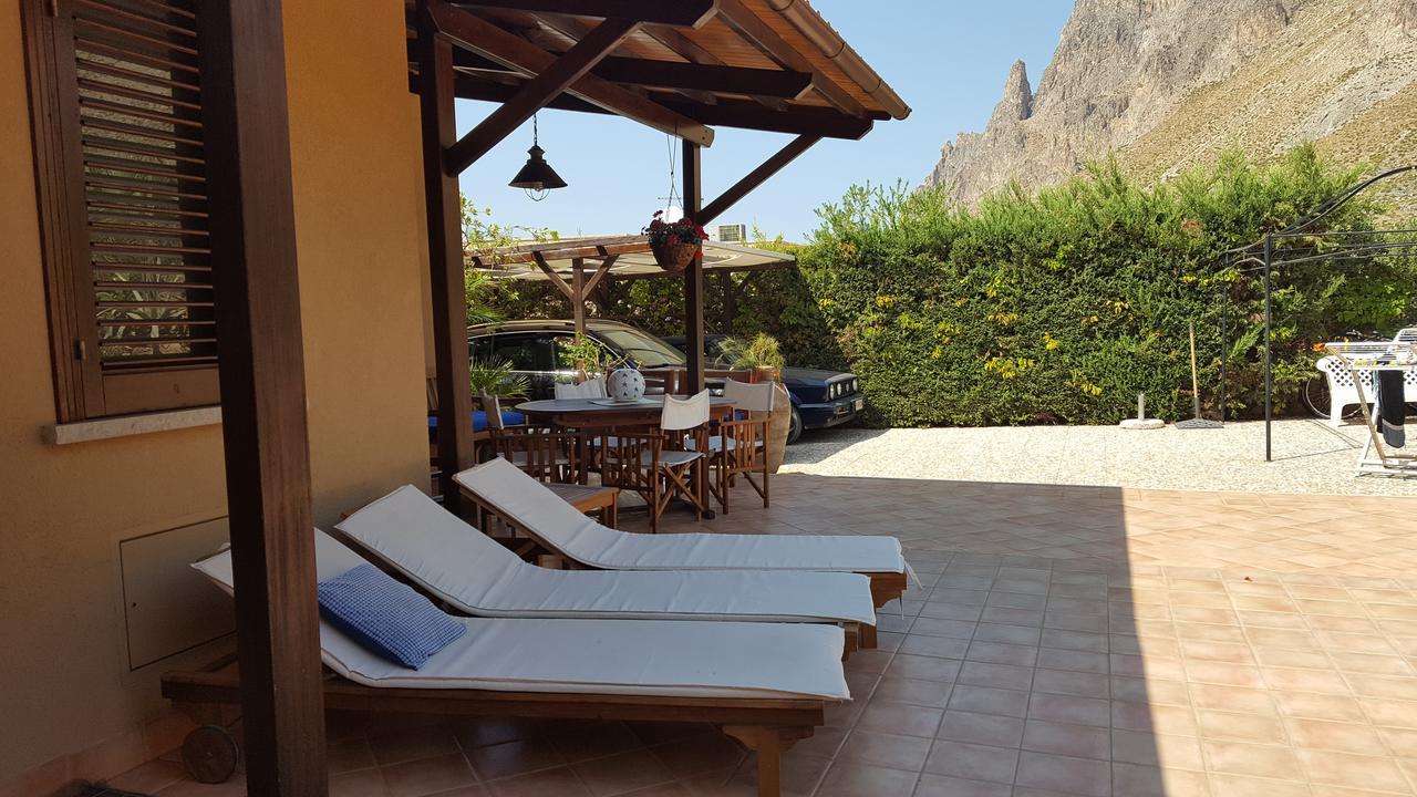 Villa Lisca Blu กุสโตนาชี ภายนอก รูปภาพ